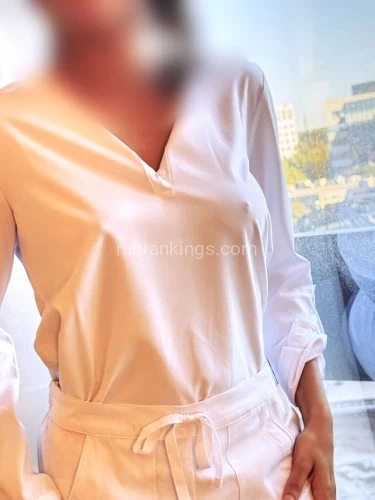 Washington BodyRubs Offered By (555)555-5555 | Bodyrubs (555)555-5555 is Mixedand offers nuru massages, asian massage, bodyrubs in Washington and available for both on rubrankings I’m a relaxation specialist (as well as an artist and yogi) who’s passionate about health and wellness – but I promise I’m not fanatic or annoying about it haha. You’ll find this passion useful, in fact, because it means I’m a strong believer in the benefits of relaxation. You can experience this belief personally and revel in my devotion to it!
Please use email to reach me for an appointment.