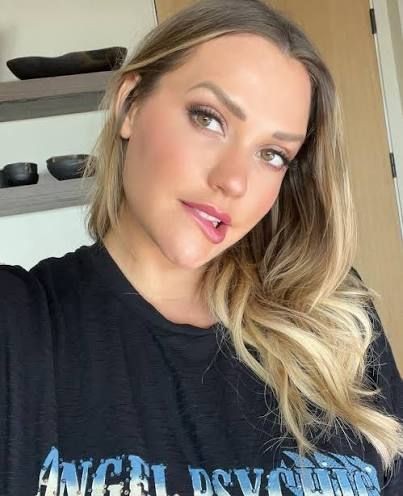 (617)206-7694 is Caucasianand offers nuru massages, asian massage, bodyrubs in Boston and available for both on rubrankings I know you had an already stressful week. Do you seek exquisite pleasure? Well I’m glad, you have come to the right place. 

My name is Mia a Certified Massage Therapist who offers: 

Deep tissue massage for men, women, and couples too (exclusive) 
Therapeutic Swedish massage for extreme release of stress to alleviate tension, restore balance, and enhance overall well-being.
Hot stone Massage, Shiatsu, Thai, Reflexology and Aromatherapy Massage amongst others. 

You have options to dress however you want, as long as you’re comfortable with it.
Lest I remind you, I am the best at what i do and I appreciate reciprocating respect.
I’m very big on confidentiality and solitude. Whatever dialogue we engage in or information we share stays solidly within our space.

Pls be nice to introduce yourself and state that you’re from Rub before making an appointment.
I would also appreciate if you say a little about yourself. Get to know each other at least 
Can you be a gentleman when you shoot me a text?
I really cant wait to please you.

PS: I DO NOT CONDONE INAPPROPRIATE REQUESTS.

======================
☎️ Text/call: 617-206-7694
Whatsap: 617-206-7694
Email: miamalkova10626@gmail.com 
=======================