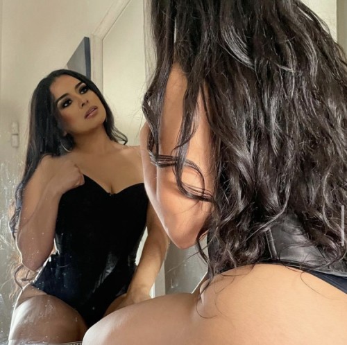 San diego BodyRubs Offered By (817)389-7028 | Bodyrubs (817)389-7028 is Latinoand offers nuru massages, asian massage, bodyrubs in San diego and available for outcall on rubrankings Gentleman & Couples!
I am so excited to meet you!
Welcome to my transformative world of body rubs. I offer a variety of experiences; tantra, sensual, erotic, Nuru.
Lets begin a journey of self love and awareness. Leaving you refreshed and ready to take on or end your day!
SCREENING is required so please introduce yourself for fast booking process.
XoXo
Sasha