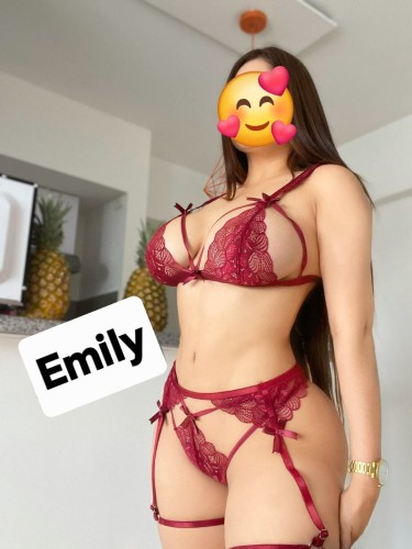 (832)439-2898 is Latinoand offers nuru massages, asian massage, bodyrubs in Houston and available for incall on rubrankings Hermoso lugar, limpio y discreto.

Hermosas chicas, listas para quitar tu estrés con un delicioso momento de aceites aromáticos, música relajante  y una profesional encargada de hacerte sentir el mejor momento de tu vida. 

No esperes más ?, vente ahora mismo, llama para tu cita.

Requisitos:

*Pedimos verificación 

*No permitimos camaras ni celulares durante la sesión.

*No preguntas explícitas.

*Pedimos respeto durante la sesión, q también lo recibirás de nuestra parte. 

