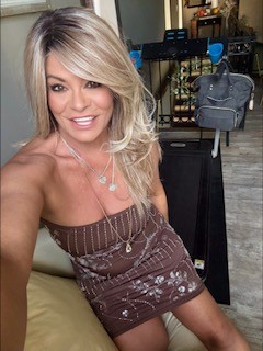 (314)620-6386 is Caucasianand offers nuru massages, asian massage, bodyrubs in St louis and available for incall on rubrankings 
Slow down, let go, and indulge your senses.

TheraSensual is a sensual full-body experience blending my skills as a licensed massage therapist with a softer, more sensual style of touch. Smooth,
 flowing strokes and a comfortable & cozy atmosphere come together for a relaxing experience

Designed to feel intimate, unhurried, and undeniably sensual—an escape from the ordinary  to simply relax and enjoy the moment. .
MT allowed 

 heated table, clean sheets, warm towels unscented products

shower availlable

Daily  10am-5pm weekends 11-3 

Summer  314-620-6386

Studio/l located  in south St. Louis near river city blvd 

Sensual massage only. No FS.

