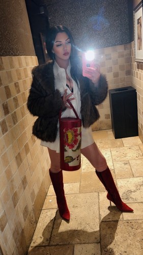 Dallas BodyRubs Offered By (214)973-6233 | Bodyrubs (214)973-6233 is otherand offers nuru massages, asian massage, bodyrubs in Dallas and available for both on rubrankings Hey Babe!
Let me take you on a sensual escape where every touch melts away your stress. I offer a warm, welcoming energy and a slow, teasing rhythm that will leave your body tingling and your mind clear. ❤️ Soft hands, soothing oils, deep eye contact, I know how to make you feel both relaxed and desired. Whether you’re looking to unwind after a long day or explore a more intimate, sensual experience, I’ll make sure every moment feels unforgettable. Wanna book me? Send me a message and let's set it up !! Discreet, genuine, and always attentive to your comfort.
Incall & Outcall available !!
Can't wait to meet
-Luna Love
& I DO NOT send pics.
Please subscribe to my OF for sexy pics & hot vids. —> luna.love.xxx