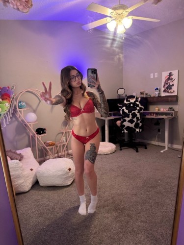 (815)994-6495 is Mixedand offers nuru massages, asian massage, bodyrubs in Honolulu and available for both on rubrankings I’m ready to help you examine new pleasures, common sex is boring, let’s tune it up and let me bring through your wildest dreams
Anal🍆
Rimjob💋
Blowjob👅👅
69💕💕
KISSING 
Cum swallowing 💦
Role play👧🏻
Domination⛓
Spanking🏏
I’m into all type of kink you can imagine I’m still a good girl tho
And also selling nude picture and video as well with affordable price 
Send me a dm or message my number ::
Message my signal :: 8159946495
Telegram :: @katebaby_23
Snapchat me @ wise_baby25  iMessage@ karrylow33@gmail.com