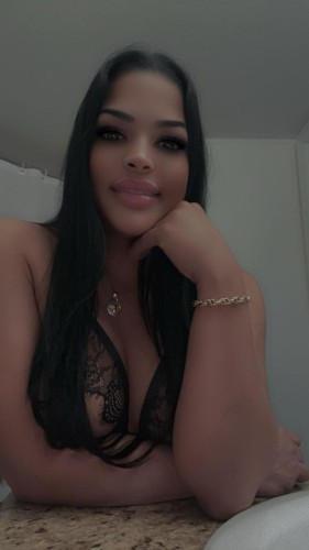 Miami BodyRubs Offered By (786)909-8794 | Bodyrubs (786)909-8794 is Latinoand offers nuru massages, asian massage, bodyrubs in Miami and available for both on rubrankings Soy una chica nueva en la ciudad dispuesta a cumplir sus fantasías realidad