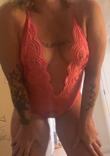 Columbia BodyRubs Offered By (803)477-0590 | Bodyrubs (803)477-0590 is Caucasianand offers nuru massages, asian massage, bodyrubs in Columbia and available for incall on rubrankings Indulge in a deeply relaxing experience designed to melt away tension and leave your body floating.
Offering 30–90 minute luxury relaxation sessions, each tailored to your comfort level—full body or targeted areas. Smooth, soothing body glides, warm touch techniques, and my naturally tight, controlled hands create a slow-building calm you’ll feel long after you leave.
Enhance your session with grooming add-ons, including premium manscaping and barber-style detailing for a clean, confident finish.
Let yourself unwind.
Let your stress slip away.
Because I’m trained—and licensed—to help you completely relax in my hands.
