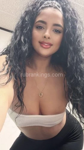 (830)209-2035 is 0and offers nuru massages, asian massage, bodyrubs in Houston and available for both on rubrankings Voluptuous girl with curly hair ☺️ 100% real available to give you the best massage ?‍♀️received previously, I am new to this platform and I hope to satisfy all your expectations?I will relieve your pain and make your day be really pleasant?, do not hesitate to schedule your appointment ?for only $60 dollars 30 minutes and one hour $90, really clean and cozy place