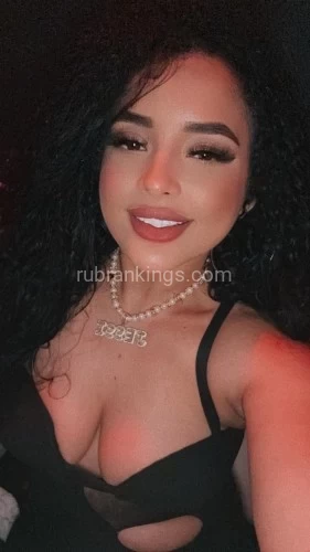 (830)209-2035 is 0and offers nuru massages, asian massage, bodyrubs in Houston and available for both on rubrankings Voluptuous girl with curly hair ☺️ 100% real available to give you the best massage ?‍♀️received previously, I am new to this platform and I hope to satisfy all your expectations?I will relieve your pain and make your day be really pleasant?, do not hesitate to schedule your appointment ?for only $60 dollars 30 minutes and one hour $90, really clean and cozy place