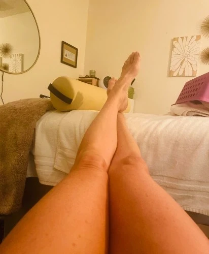 (602)706-5252 is Caucasianand offers nuru massages, asian massage, bodyrubs in Phoenix and available for incall on rubrankings PLEASE CALL not text for info and APPOINTMENTS

Hours M-F 11-7pm
Weekends vary 
A CALL & notice is best!
Can be flexible w/notice 

LOCATION: Private Upscale Studio/Office (not shared)
                    Near 51 Freeway/Glendale and 16 street

RATES Deep Tissue FBSM 

45 min 160
60 min 220
75 min 260
90 min 300
B2B Nuru $60

I am Busty 36DD, A petite 5’4” 54 yr old, brunette, athletic build. 

Your session is Spa like REAL deep tissue massage session (if needed) w/a twist of SENSUAL /Light Touch/Swedish   

I cannot wait to get my naked body and hands on you! 
To be excited and relaxed on my table and to feel your best self again is my goal!

Let’s make your day unforgettable. 
I'm ready when you are.😘

Cash Zelle 

Dawn
602 706-5252
No late night sessions