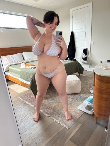 (702)266-0294 is Latinoand offers nuru massages, asian massage, bodyrubs in Las vegas and available for both on rubrankings JUICY pussycat Ready To Give You The pleasure You've Been looking for
Satisfaction guaranteed* My Picture are 100% Real & Accurate *
What You See Is What You Get 👀 * Very Nice & Discreet * Safe & Clean Baby
I’ll Leave You Wanting More and more Don’t Miss Out darling 
FaceTime fun is cheap and yummy 
Telegram@Miadtheraphist