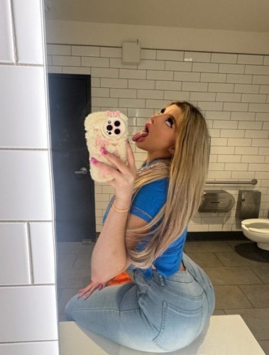 Fort myers BodyRubs Offered By (762)887-1702 | Bodyrubs (762)887-1702 is Caucasianand offers nuru massages, asian massage, bodyrubs in Fort myers and available for both on rubrankings Nuru Massage,Swedish massage,Deep tissue massage,trigger point massage, prenatal massage, sports massage, Hot stone massage, Aromatherapy massage, Reflexology massage and lots more fun.