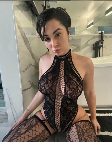 (213)998-6927 is Caucasianand offers nuru massages, asian massage, bodyrubs in San diego and available for both on rubrankings DM (213) 998 6927 

💋 enjoy an exclusive relaxation experience

We invite you to enjoy a sensory massage designed to help you let go of stress, release tension, and treat yourself to a moment of well-being.

Each session takes place in a private, clean, and welcoming environment, with full respect for your boundaries, discretion, and professionalism. The service is personalized to ensure you can relax and enjoy a pleasant experience where comfort and trust are the priorities.

If you are looking for a moment to pamper yourself and enjoy a unique experience, it would be a pleasure to serve you.

Nuru Massage  • Deep Tissue Therapy • Lingam Massage with Edging • Shower Together • Companion style Experience (GFE) • Fetish  • Oral •Anal• And more intimate, fantasy-fulfilling options when mutually desired. 

 I offer all kinds of massage 

 Nuru massage 
 Thai massage 
 Deep tissue 
 Sensual 
 Cupping 
 Prostate 
 Swedish
 Hot stone 
 Tantric 
 Sport
 Reiki

 I offer table showers
Aromatherapy
Clean bedding
Organic and fragrance-free oils / lotions
Relaxing environment
Shower Together
NURU Massage
. Deep Tissue
. Sport Therapeutic
*   Sensual Massage
*   . Prostate Massage
*   Swedish Massage
*   Hot stone Massage
*   Aromatherapy Massage
* . Trigger point Massage
* Open-Minded.

                               &
Also available for sex fun, full body massage, nuru massage, hardcore,69,blowjob,breastfuck,head and doggy deep throat,bareback,bj,kissing,hardcore,cow boy,gfe,strappon,backshot anal, full satisfaction, No restrictions with happy ending. 

Text  +12139986927 

WhatsApp  +12139986927 

WhatsApp 2 -  +16615123705

Telegram - hatwissn 

Zangi -  20 9163 9683 

Signal - AvaT49.24 


