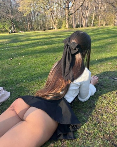 (718)775-4376 is Latinoand offers nuru massages, asian massage, bodyrubs in Hartford and available for incall on rubrankings Indulge in a world of luxury, soft touch, and pure sensual escape…

My name is vanesa,a refined, elegant companion who specializes in intimate erotic massage for discerning gentlemen seeking more than just relaxation — those who crave connection, warmth, and unforgettable touch.

My sessions are designed to melt tension from your body while awakening deep, intoxicating pleasure.

Using warm oils, slow body-to-body slides, soft teasing strokes, and a deeply feminine presence, I bring you into a space of complete surrender and bliss.

I offer:
• Sensual full-body erotic massage