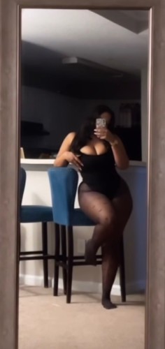 (463)225-5463 is Blackand offers nuru massages, asian massage, bodyrubs in Indianapolis and available for both on rubrankings Hey gentlemen wanting to relax those muscles, release some stress, or get a sensual seductive touch . I’m De’Sire and would love to make all of that happen for you. I provide a safe quiet and very discreet clean place. I’m great with my hands, knowing all of the right places to touch which makes this an experience that you don’t wanna miss. I’ll provide lotion, oil, hot towels, clean wash rags as well as toys. Remember, this is an experience not just a massage. I offer nuru, deep tissue, b2b, tease touch, and others that’s you can ask about if it’s not listed. 


I accept CASH, CASH APP, OR CHIME 

STARTING RATE IS 200  this is for classic 30 mins ; 300 hr 

STARTING RATE IS 300 this is for exotic 30 mins; 400 hr 

*these rates are starting rates they can go up*

Specials run during week day only during these hours 10am-2pm 

