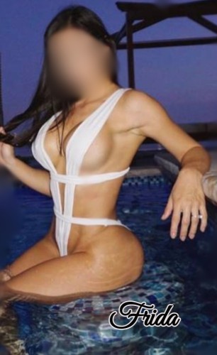(773)742-7745 is 0and offers nuru massages, asian massage, bodyrubs in Chicago and available for incall on rubrankings Monday September 21st

North Suburbs: April, Frida

Willow Rd & 294


www.chicagolandbodyrubs.com