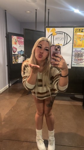 Salt lake city BodyRubs Offered By (385)425-7540 | Bodyrubs (385)425-7540 is Caucasianand offers nuru massages, asian massage, bodyrubs in Salt lake city and available for both on rubrankings I will always create an environment of relaxing serenity wherever we are. NO
distractions, my focus will be completely on YOU! I'm here to spark a genuine
connection with you. I honestly appreciate good conversation, and don't want to
rush our time together.
Sometimes we can all use a little escape; I would love to be that for you.
Harlow
385-425-7540