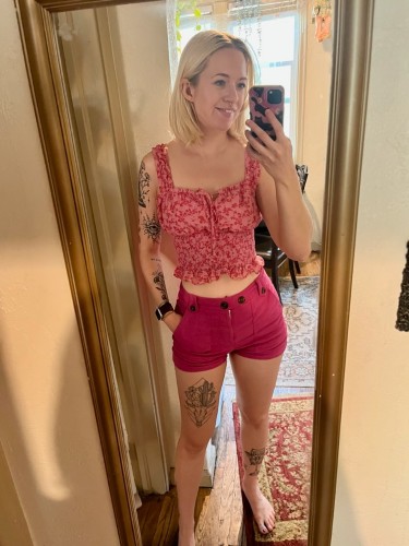 Salt lake city BodyRubs Offered By (385)396-9342 | Bodyrubs (385)396-9342 is Caucasianand offers nuru massages, asian massage, bodyrubs in Salt lake city and available for both on rubrankings I am the REAL deal - A professional, who is down to earth, fun-loving, open-minded and adventurer that aims to please.
I do not see African American gentlemen, but do have friends who do, if you would like a reference.
xoxo,
Lily
385-396-9342