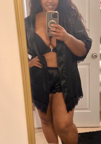 Atlanta BodyRubs Offered By (404)926-6795 | Bodyrubs (404)926-6795 is Blackand offers nuru massages, asian massage, bodyrubs in Atlanta and available for incall on rubrankings Hello!
located 1.6 miles from Cumberland. I offer a real massage with an erotic twist. My location is a safe, clean and residential.
⭐️ Incall only…Townhouse by CUMBERLAND mall
⭐️ Hours: 8AM – 7PM (same-day bookings only)
⭐️Topless Massage + release⭐️
30…$100
60… $175
90…$275
Just release:
15…$80
⭐️Payment⭐️
CASH, Credit cards, Apple Pay , Venmo
Can’t wait to meet you
🚩No FS, I don’t sell or send photos or videos.