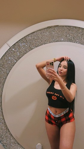 Houston BodyRubs Offered By (832)883-4684 | Bodyrubs (832)883-4684 is Latinoand offers nuru massages, asian massage, bodyrubs in Houston and available for incall on rubrankings Hello darling, I'm available for you from 12 PM to 8pm, by appointment only. I have a new place where my mission is to exceed my clients' expectations, guaranteeing a warm and safe environment for everyone. I offer the best relaxation therapies with my gentle hands and open mind, and my goal is to make you happy because you will be my priority... don't hesitate to contact me!