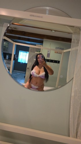 San diego BodyRubs Offered By (949)992-4201 | Bodyrubs (949)992-4201 is Latinoand offers nuru massages, asian massage, bodyrubs in San diego and available for incall on rubrankings Esmeralda WILD
Hey y’all . This is Esmeralda I'm everything you are looking for ?❣. i don’t
just provide a random service. I offer quality massage
I’ll provide you an unforgettable experience?✨✨. I like me a gentleman and
also hygienic I’m always dolled up to attract my clients. Please be respectful
and polite.
SHOWER available ????, good hygiene is necessary
??Co
?190 hr massage
?160 hhr.
Shower available.