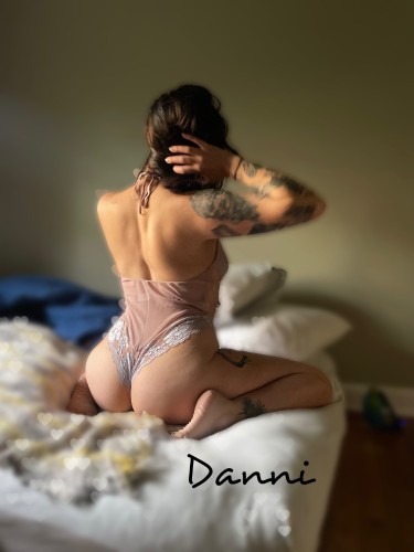 (615)785-4190 is otherand offers nuru massages, asian massage, bodyrubs in Nashville and available for both on rubrankings Are you experiencing loneliness, disconnect, depression physical discomfort, or a buildup of tension that only a soft feminine touch could aid?
Look no further as you found the provider for you. I have seven years of experience and love my job, and love assisting men in feeling their most masculine, relaxed, and happy. With the weight of the world on their shoulders, and not a lot of safe places to go - a lot of men are left with unfulfilled desires, needs, and starvation of skin to skin contact. Book with me today and you’ll be wanting to come back tomorrow.
I offer multiple types of relaxation sessions, including nuru, 4-hands / doubles (with notice in advance), lingerie, relaxation, financial domination, couples, cuddling, and all upgrades and other sessions are available for discussion IN PERSON ONLY!
~~~~~
🌹 DONATIONS 🌹

😇Classic Package 😇(BASIC RUB)
$100 30 min 
$150 45 min
$200 60 min 

♦️ Ruby Package♦️ (LINGERIE RUB)
$100 15 min 
$160 30 min
$180 45 min
$200 60 min 
$300 90 min
💎 Diamond Package 💎( NURU RUB) 
$140 15 min 
$220 30 min
$240 45 min 
$300 60 min 
$360 90 min

Cleanliness REQUIRED & Shower is available on sight!
xoxo, Dani 💋


*yes, this is really Dani! I can verify via FaceTime or google meet FOR FREE ✨
I NEVER EVER require a deposit or verification fee, if someone asks for that it ain’t me!  I lost access to my verified ad so I started over. I have no problem verifying myself 💋
If you have had any trouble reaching me in the past, please reach out again as I have resolved my technical issues with my Work Phone and will be responding to everyone, text or call now!’ 
📞📱615-785-4190📱 📞 
📣📣Until further notice, I will be working entirely independently out of a midtown condo and I’m not associated with any studios or independent providers  📣📣*entertainment purposes only * no deposit required * in call & out call available * no illegal services offered * i reserve the right to refuse service to anyone for any reason at any time * 