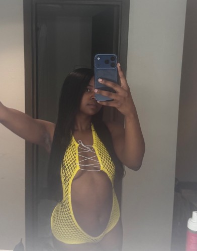 Atlanta BodyRubs Offered By (470)745-1543 | Bodyrubs (470)745-1543 is Blackand offers nuru massages, asian massage, bodyrubs in Atlanta and available for both on rubrankings Hey I’m Miss mesmeric. I have my own massage business
I do….
Nuru massages
Sensual massages
Couples massages
Deep tissue massages
And 4 hand massages
I love to vibe and have fun
Contact me if you’re interested in my mesmeric touch