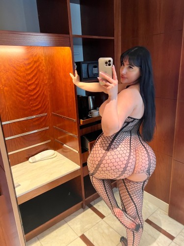 (727)264-9260 is Caucasianand offers nuru massages, asian massage, bodyrubs in Tampa and available for both on rubrankings My name is Linda. I am available for private engagements and offer a full-service experience tailored to your preferences. I provide a passionate, attentive, and unrushed encounter in a respectful and confidential setting.
I am open-minded, genuine, and straightforward, and I take pride in delivering a memorable and satisfying experience. Incall and outcall appointments are available throughout the day and night.
Please feel free to contact me for rates and additional details. I look forward to providing you with a high-quality, discreet, and unforgettable experience.